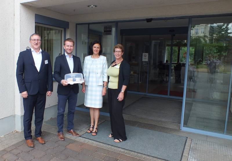 Diakoniewerk Halle Mdb Christoph Bernstiel Auf Kaffeebesuch